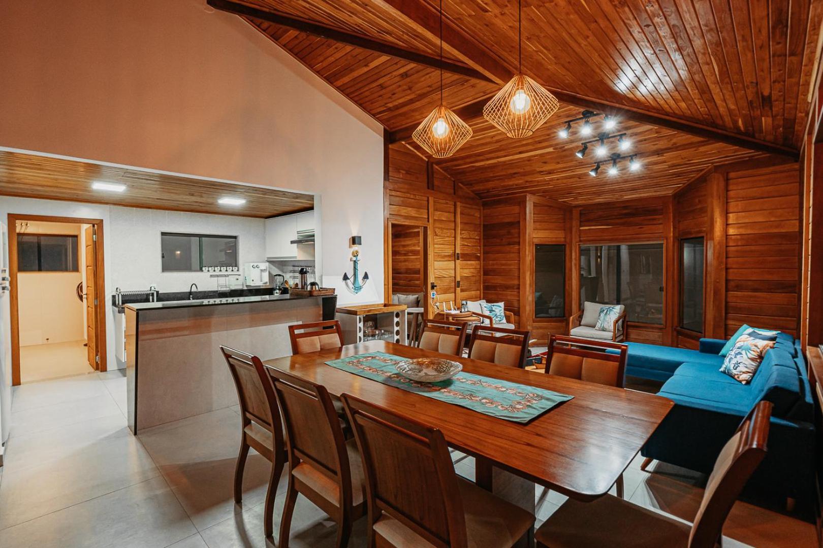 Casadecastelhanos, Quadra Do Mar De Castelhanos, 4 Suites Com Ar, Churrasqueira, Piscina, Hidromassagem, Cozinha Integrada Gourmet Ideal Para Familia E Amigos Anchieta  Exterior foto